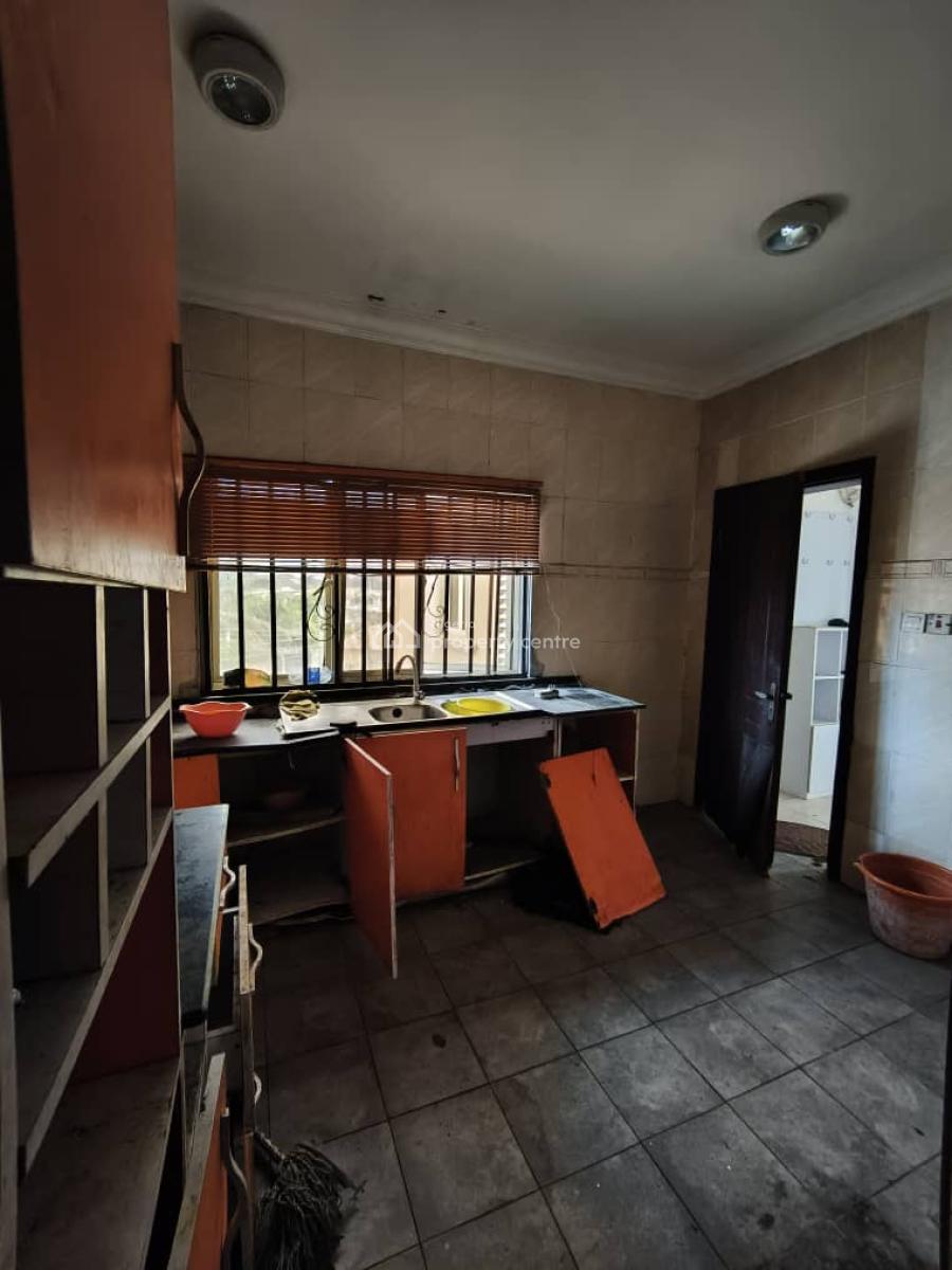 Self Service Lovely Spacious 3 Bedroom Apartment+ Boys Quarter, By Chicken Republic, Agungi, Lekki, Lagos, Flat / Apartment for Rent