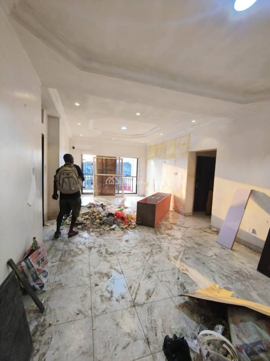 Self Service Lovely Spacious 3 Bedrooms Apartment, By Chicken Republic, Agungi, Lekki, Lagos, Flat / Apartment for Rent