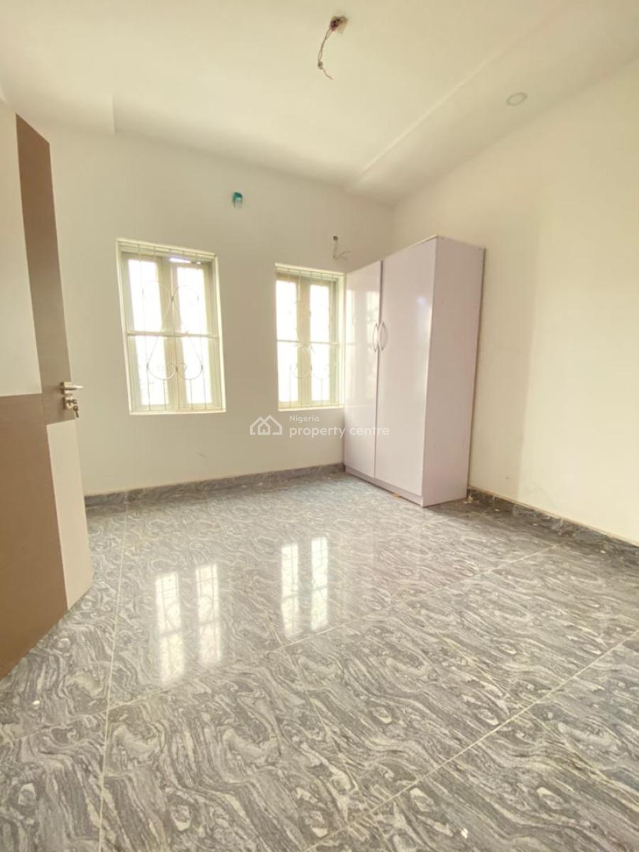 Spacious 2bedroom Flat Apartment in a Well Secured Estate Olfor N5m, Orchid Road Lekki Lagos, Lekki, Lagos, Flat / Apartment for Rent