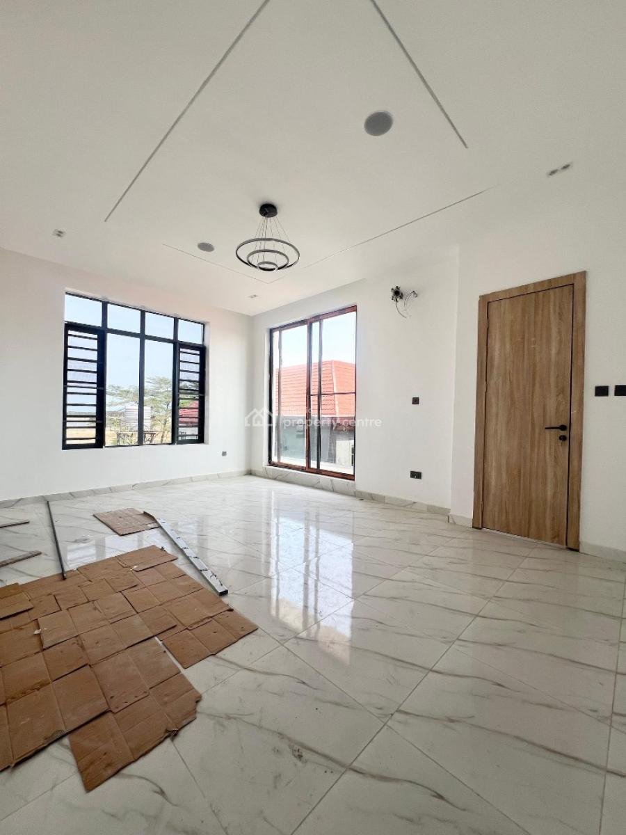 2 Bedroom Apartment   T, New Road, Lekki, Lagos, Block of Flats for Sale