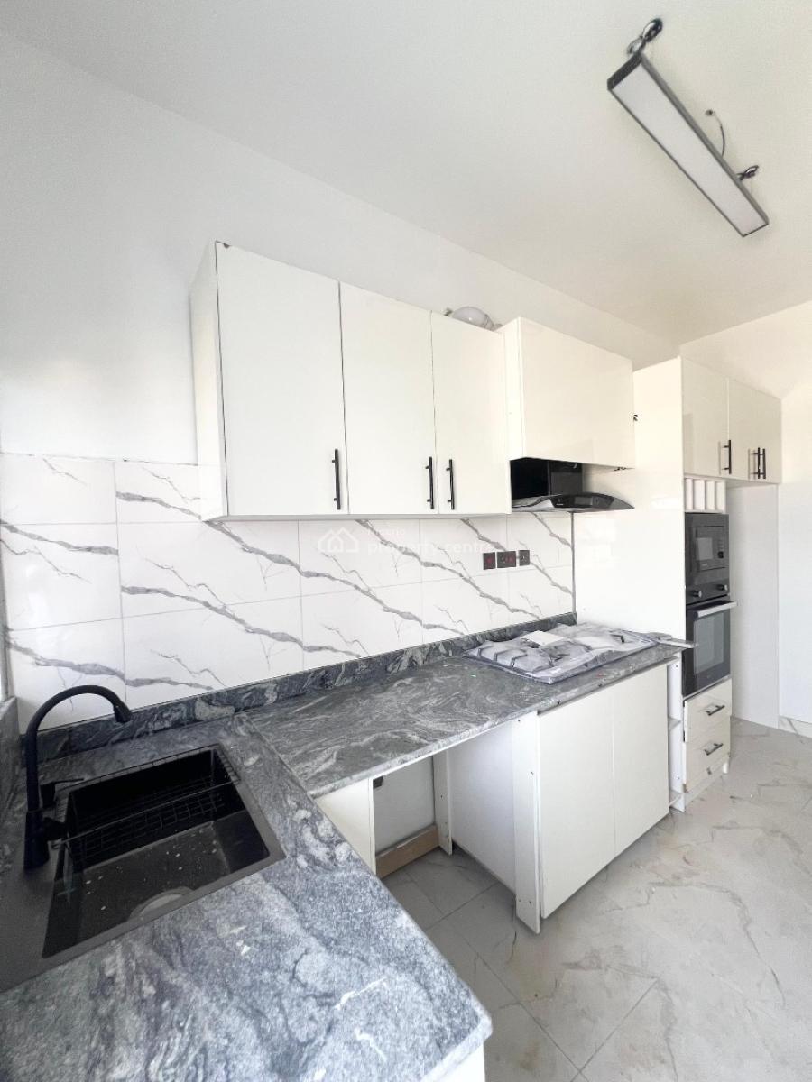 2 Bedroom Apartment   T, New Road, Lekki, Lagos, Block of Flats for Sale