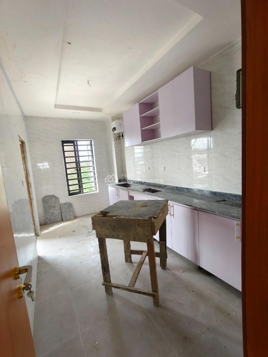 Luxury 2 Bedrooms Apartment, Ogombo, Ajah, Lagos, Flat / Apartment for Rent