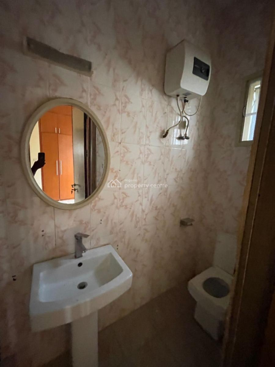 Sharp 3 Bedroom Apartment with Bq, Chevron Lekki Lagos, Lekki, Lagos, Flat / Apartment for Rent