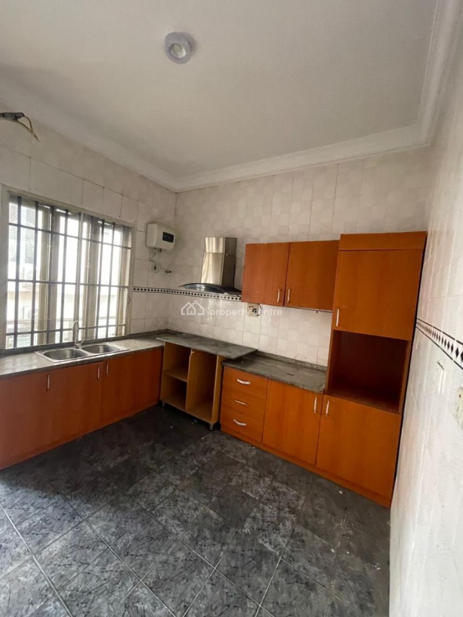 Sharp 3 Bedroom Apartment with Bq, Chevron Lekki Lagos, Lekki, Lagos, Flat / Apartment for Rent