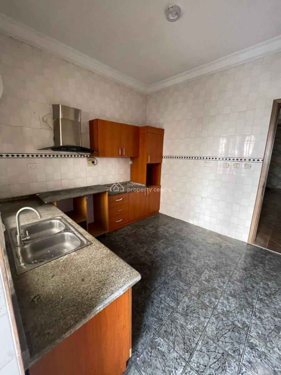 Sharp 3 Bedroom Apartment with Bq, Chevron Lekki Lagos, Lekki, Lagos, Flat / Apartment for Rent