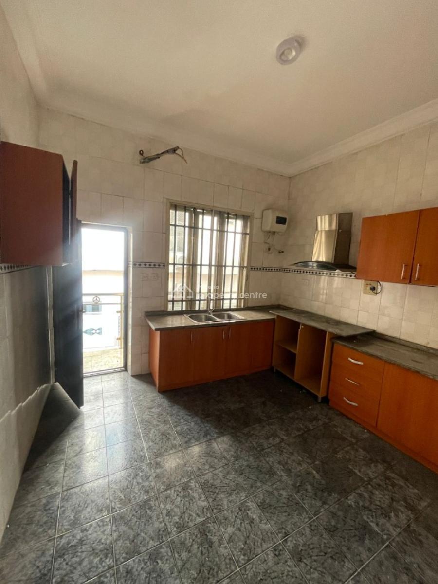 Sharp 3 Bedroom Apartment with Bq, Chevron Lekki Lagos, Lekki, Lagos, Flat / Apartment for Rent