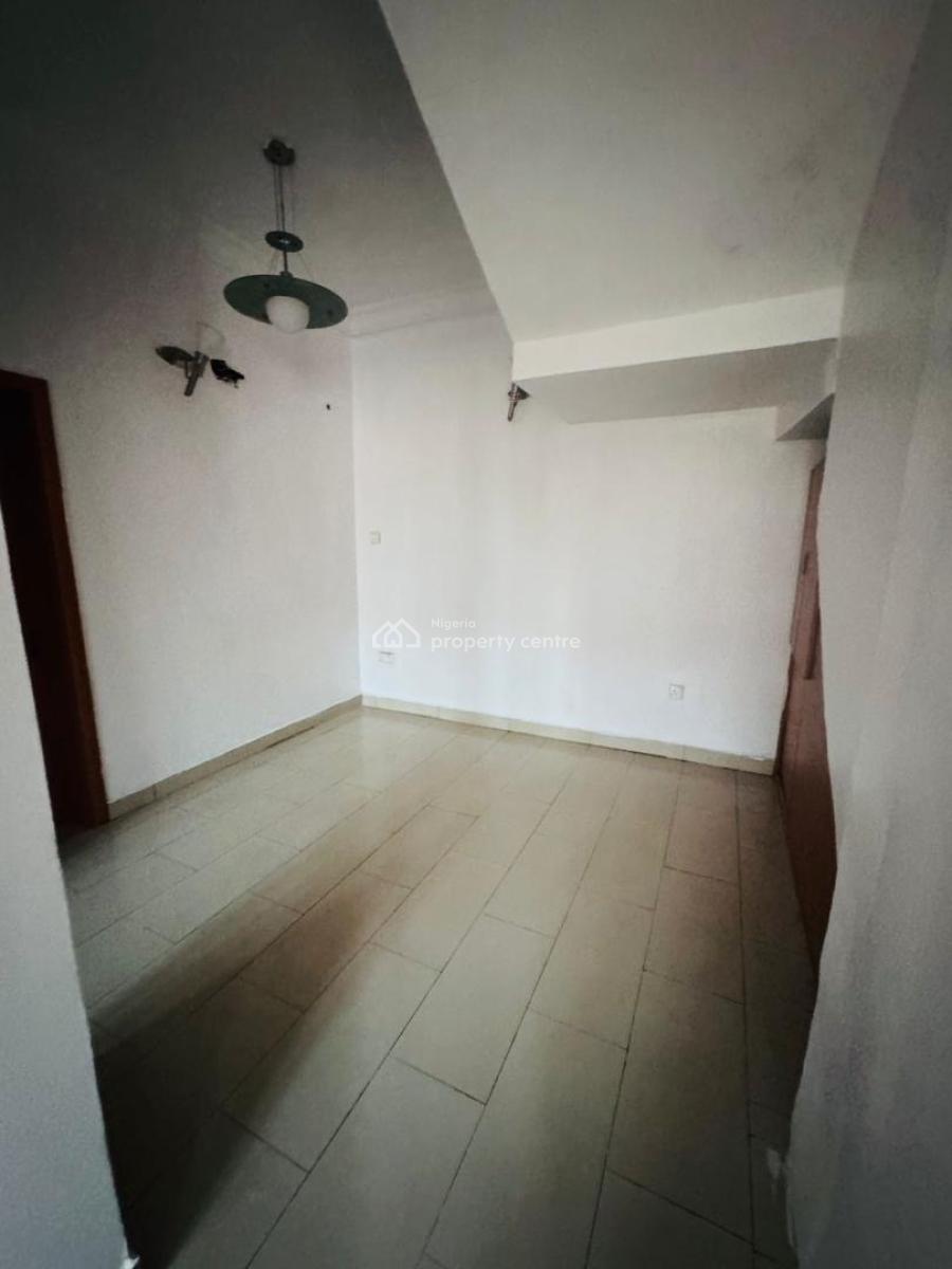 Spacious Miniflat Available, Orchid Road, Lekki Expressway, Lekki, Lagos, Mini Flat (room and Parlour) for Rent