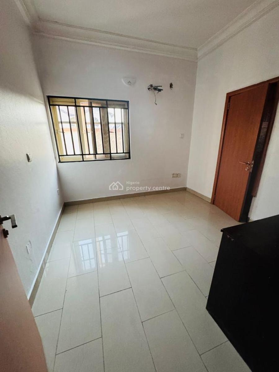 Spacious Miniflat Available, Orchid Road, Lekki Expressway, Lekki, Lagos, Mini Flat (room and Parlour) for Rent