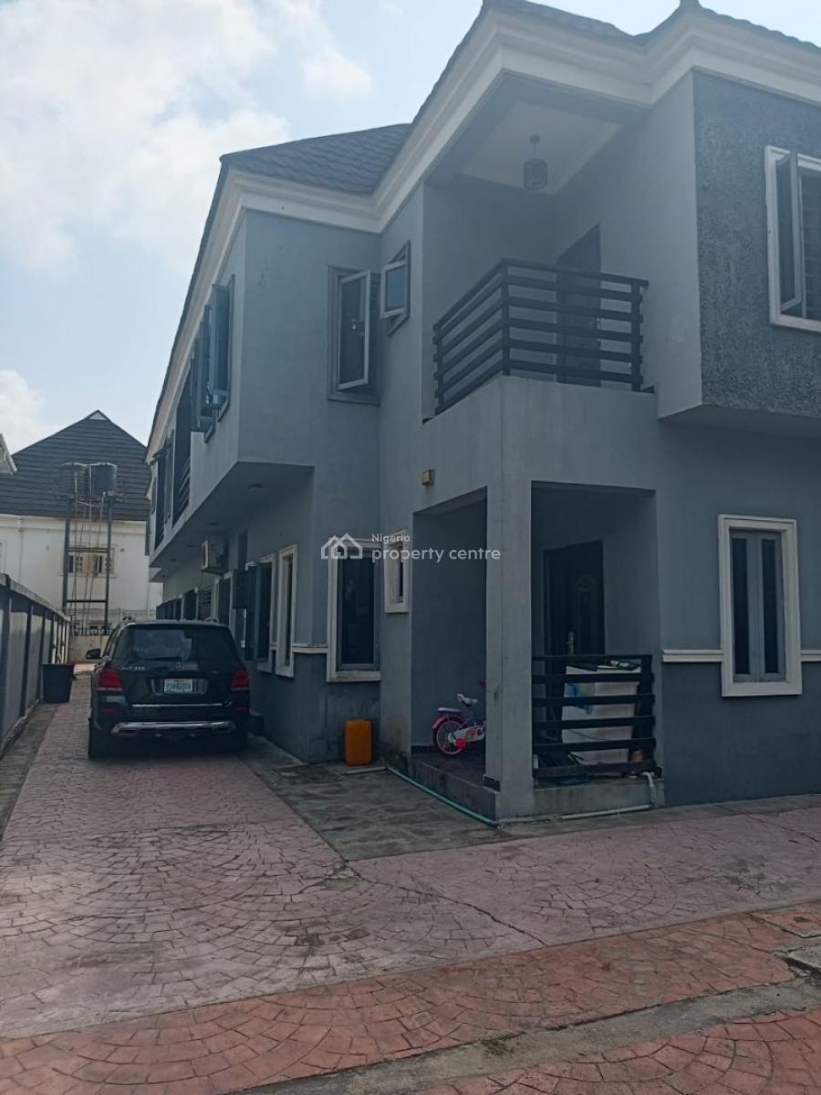 Neatly Used 3bedroom Flat, Oakland Estate, Behind Blenco, Ajah, Lagos, Flat / Apartment for Rent