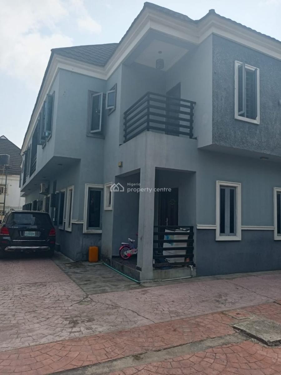 Neatly Used 3bedroom Flat, Oakland Estate, Behind Blenco, Ajah, Lagos, Flat / Apartment for Rent