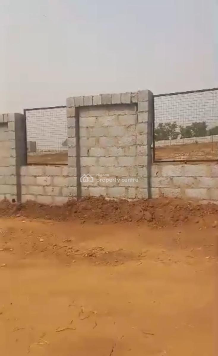 1.4 Hectares (14,000sqm) School Land., Gwarinpa, Abuja, Commercial Land for Sale