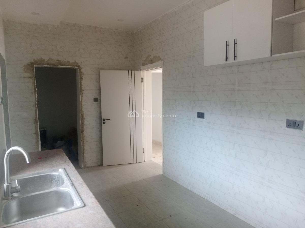 Newly Built Luxury and Spacious 2 Bedroom Apartment Very Close to Expr, Elesekan (before Beechwood Estate), Ibeju Lekki, Lagos, House for Rent