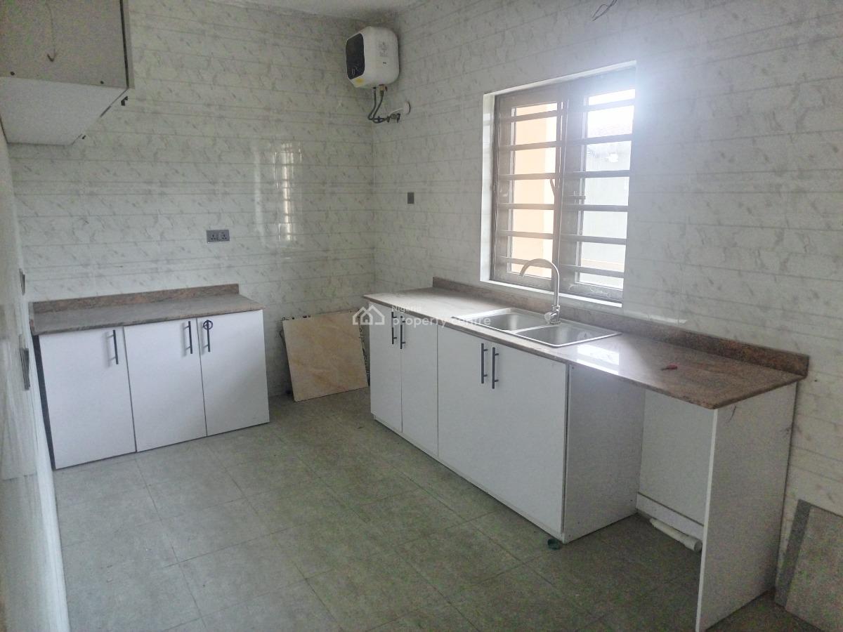 Newly Built Luxury and Spacious 2 Bedroom Apartment Very Close to Expr, Elesekan (before Beechwood Estate), Ibeju Lekki, Lagos, House for Rent