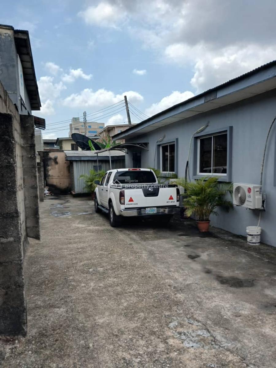 4 Bedroom Detached Bungalow, Off Ayoola Street, Anthony, Maryland, Lagos, Detached Bungalow for Sale