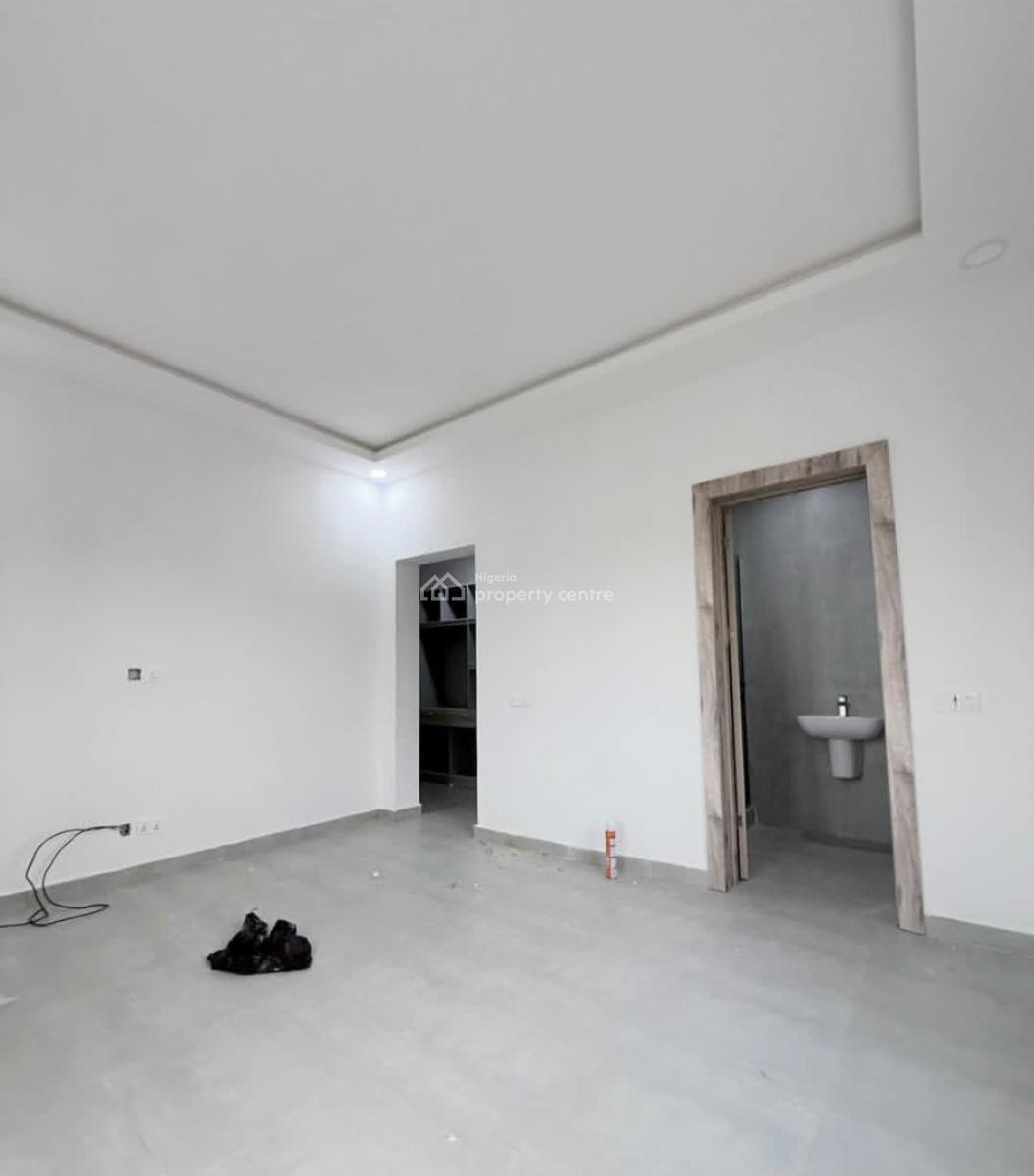 2, Lekki Phase 1, Lekki, Lagos, Flat / Apartment for Rent