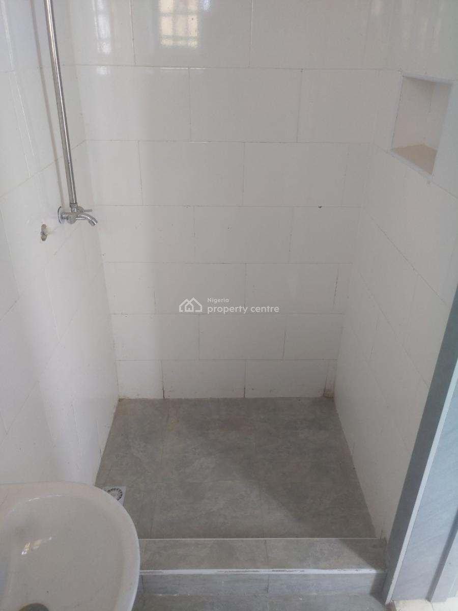 3 Bedroom, Extension, Omole Phase 2, Ikeja, Lagos, Semi-detached Duplex for Rent