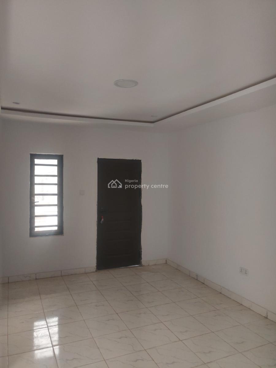 3 Bedroom, Extension, Omole Phase 2, Ikeja, Lagos, Semi-detached Duplex for Rent