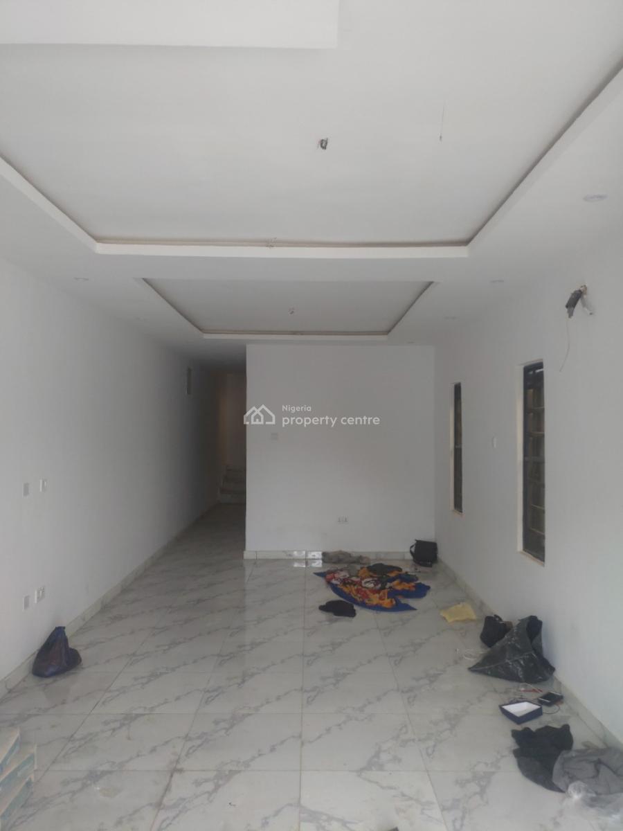 3 Bedroom, Extension, Omole Phase 2, Ikeja, Lagos, Semi-detached Duplex for Rent