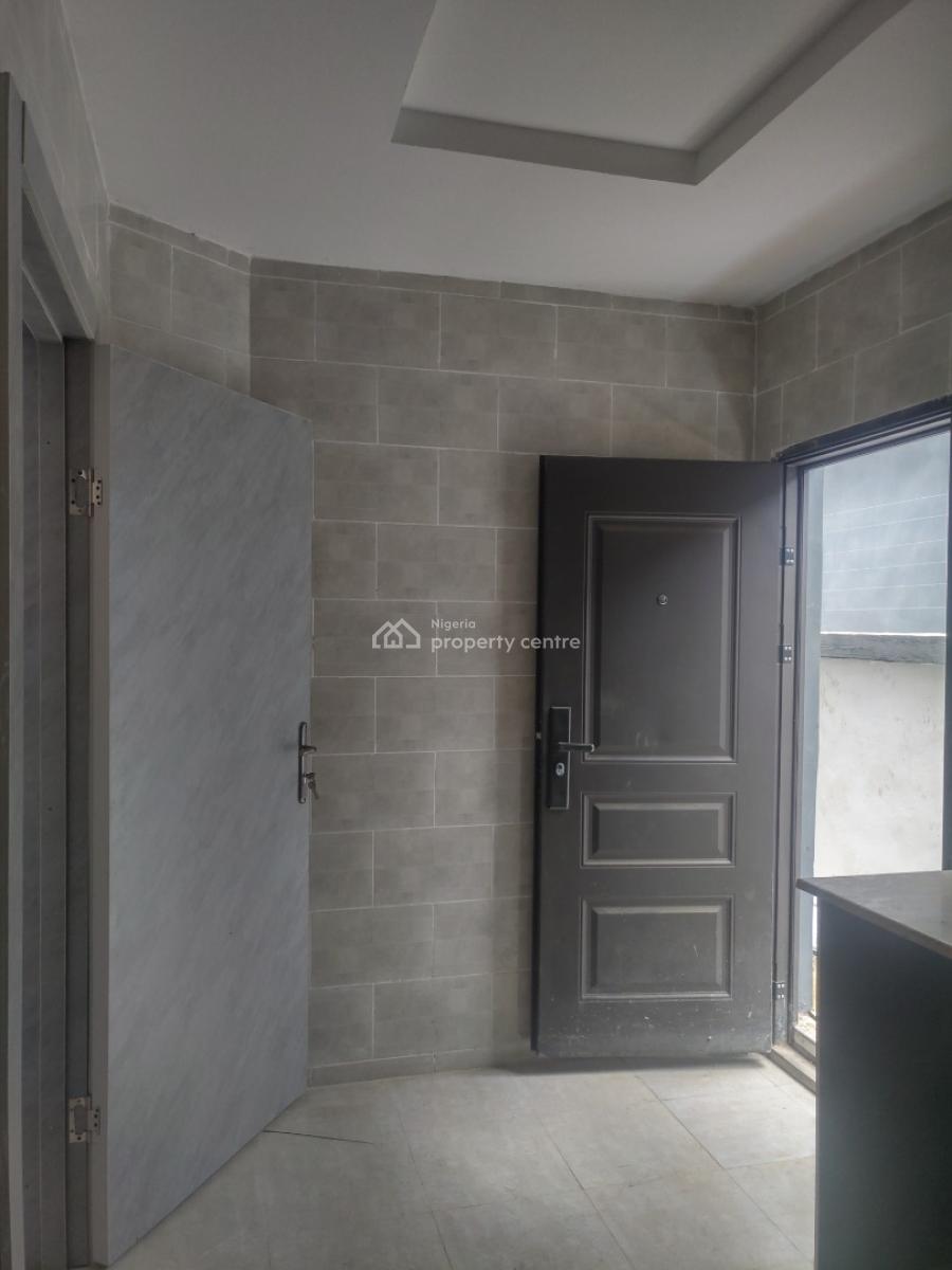 3 Bedroom, Extension, Omole Phase 2, Ikeja, Lagos, Semi-detached Duplex for Rent