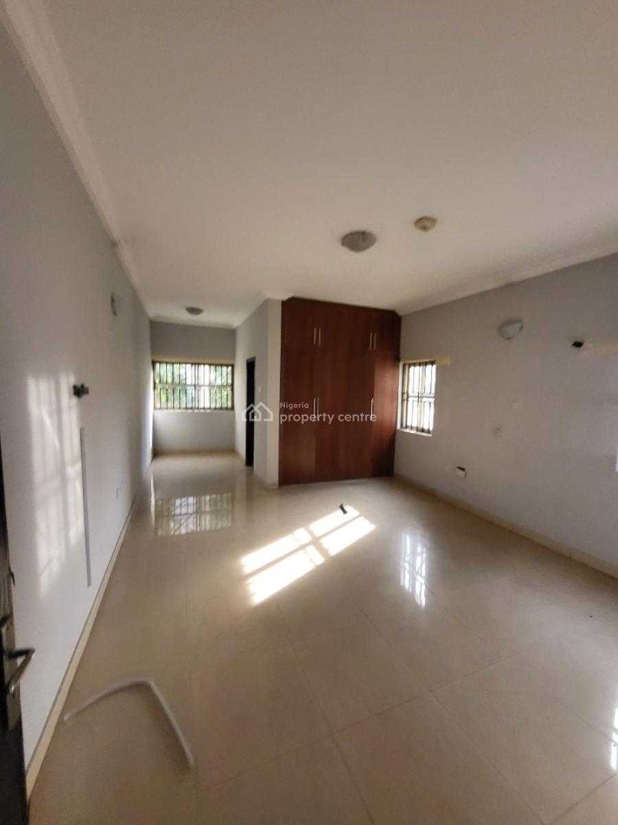 Office Space 5bedroom Semi Detached Duplex with Bq, Court Yard, Off Admiralty,  African Lane, Lekki Phase 1, Lekki, Lagos, Semi-detached Duplex for Rent