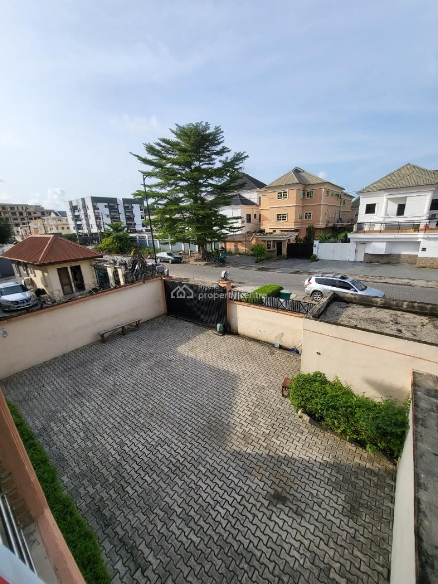 Office Space 5bedroom Semi Detached Duplex with Bq, Court Yard, Off Admiralty,  African Lane, Lekki Phase 1, Lekki, Lagos, Semi-detached Duplex for Rent