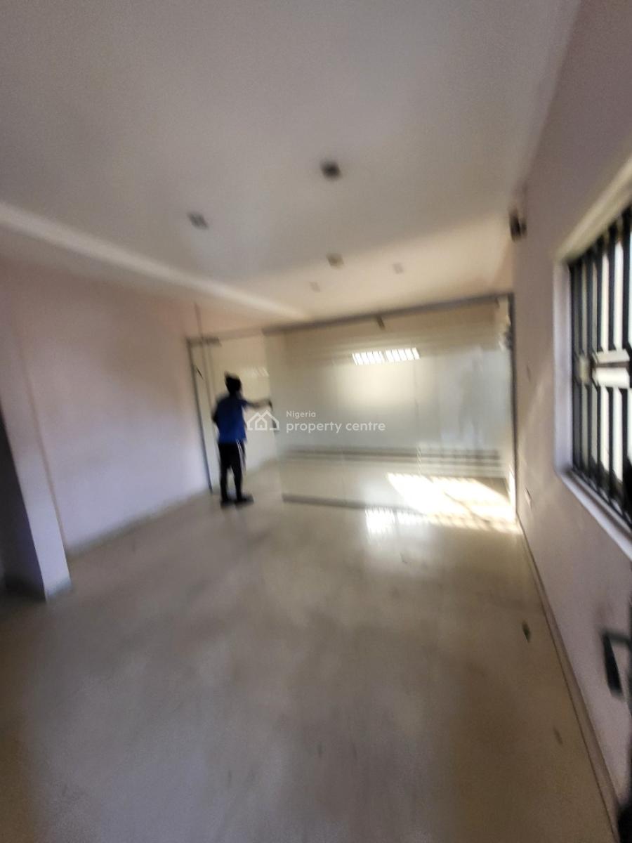 Office Space 5bedroom Semi Detached Duplex with Bq, Court Yard, Off Admiralty,  African Lane, Lekki Phase 1, Lekki, Lagos, Semi-detached Duplex for Rent