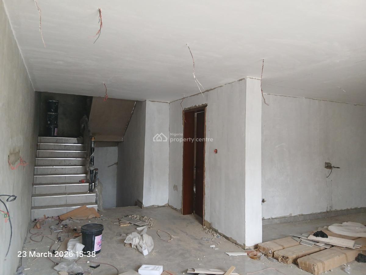 a Lovely Superb Luxury Built 4 Bedroom Semi-detached House with Bq, Onike, Yaba, Lagos, Semi-detached Duplex for Sale