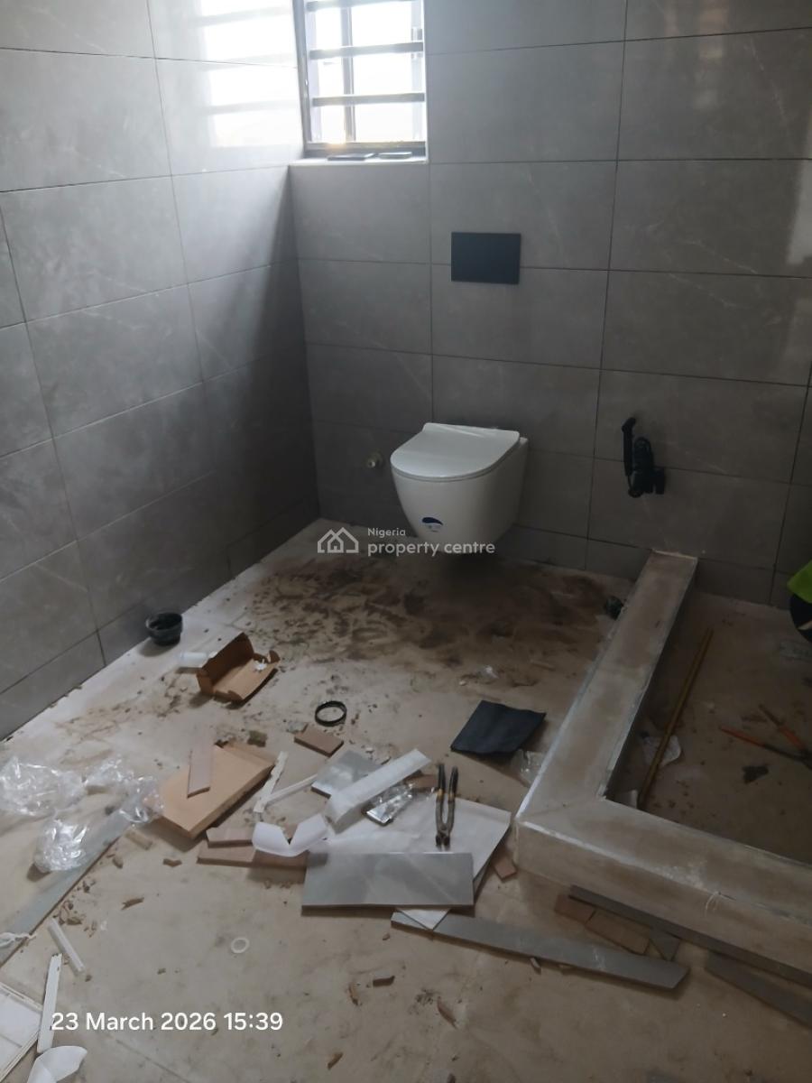 a Lovely Superb Luxury Built 4 Bedroom Semi-detached House with Bq, Onike, Yaba, Lagos, Semi-detached Duplex for Sale