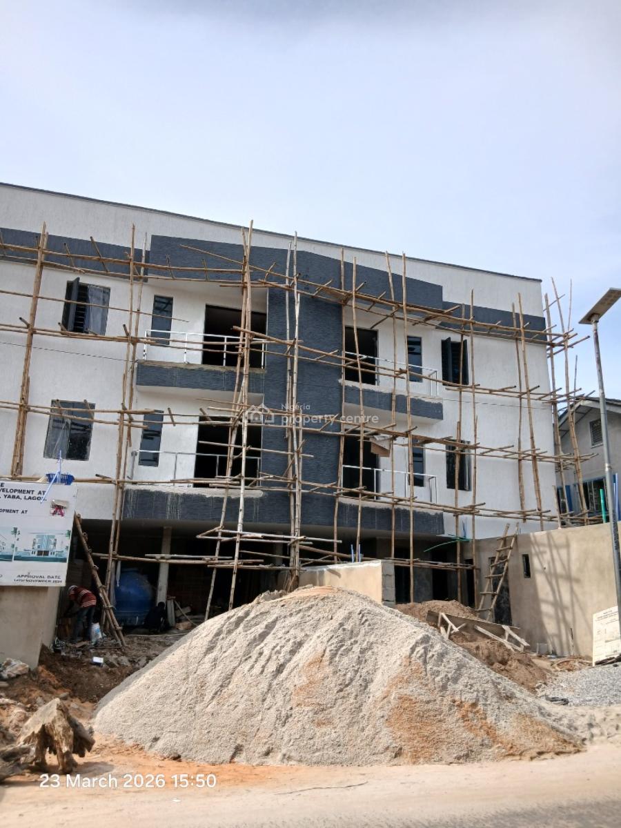 a Lovely Superb Luxury Built 4 Bedroom Semi-detached House with Bq, Onike, Yaba, Lagos, Semi-detached Duplex for Sale