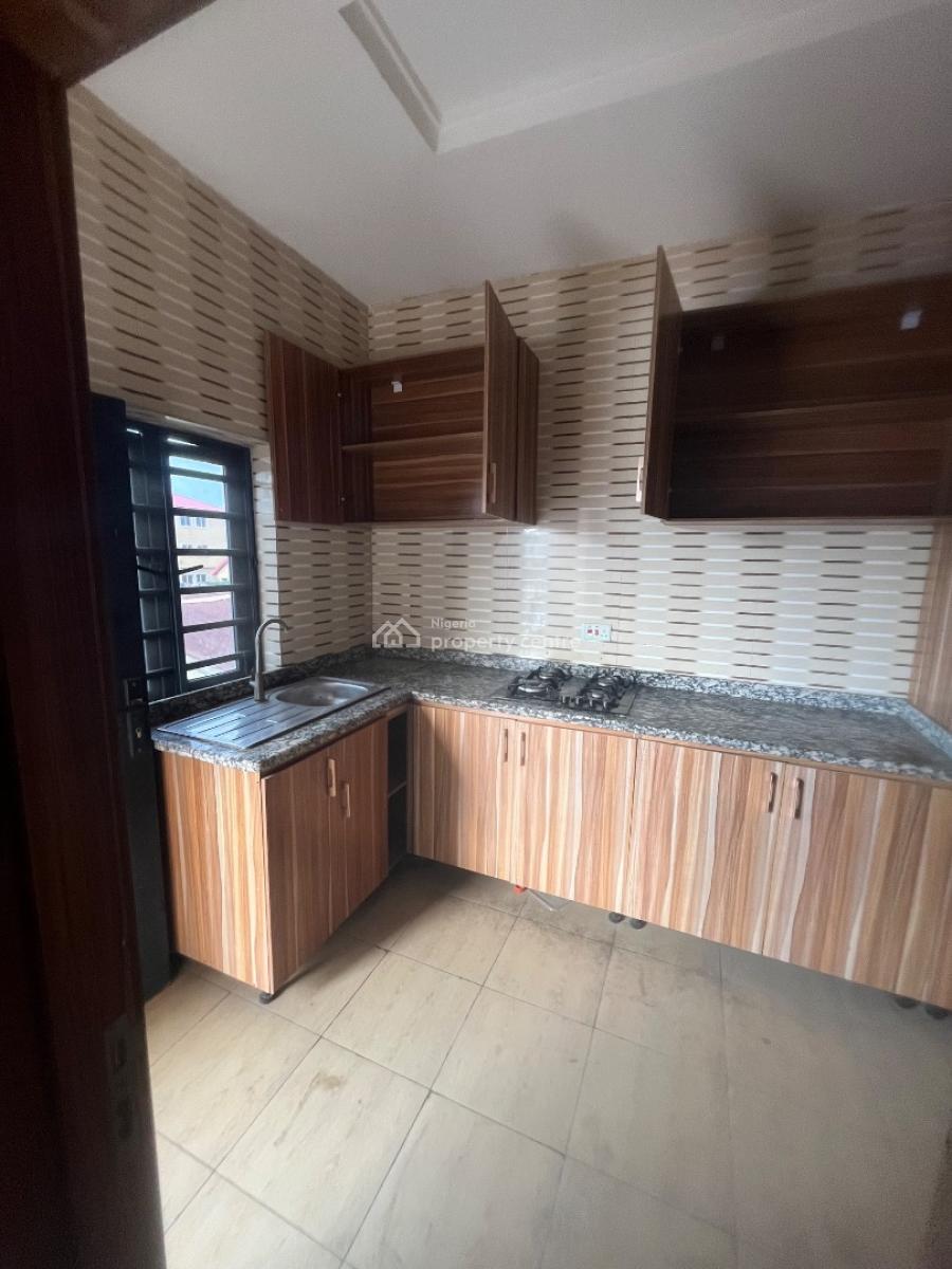 Very Spacious Beautiful 2 Bedroom Flat Upstairs, Mobil Road Ilaje, Ajah, Lagos, Flat / Apartment for Rent
