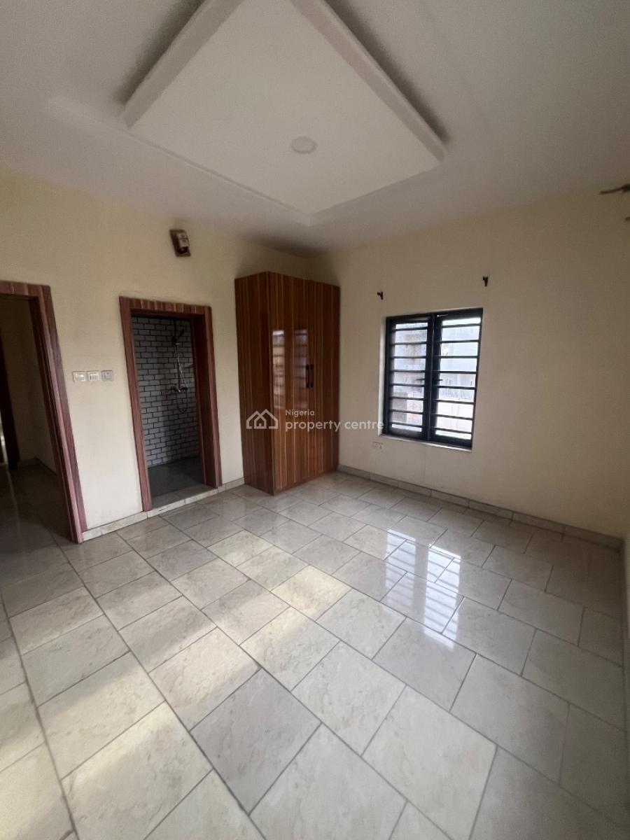Very Spacious Beautiful 2 Bedroom Flat Upstairs, Mobil Road Ilaje, Ajah, Lagos, Flat / Apartment for Rent