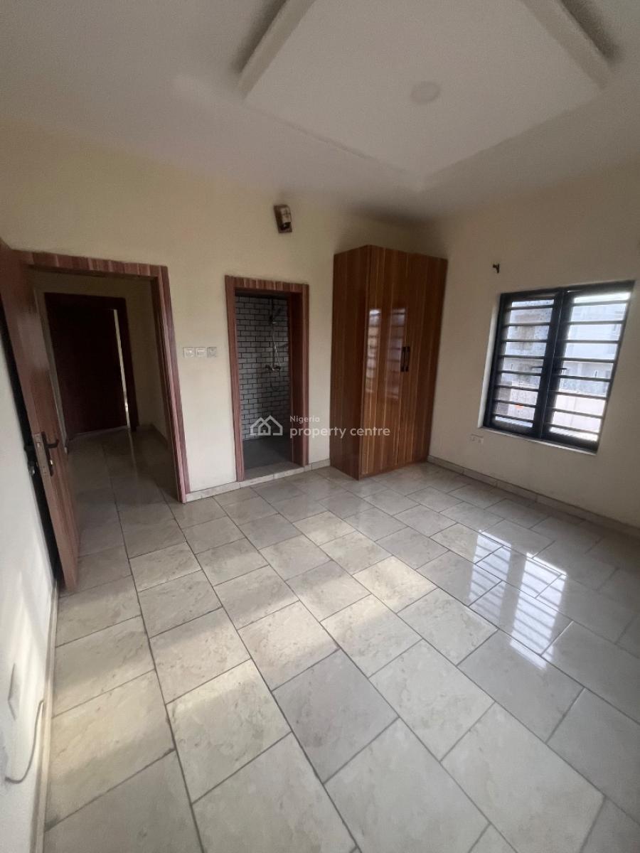 Very Spacious Beautiful 2 Bedroom Flat Upstairs, Mobil Road Ilaje, Ajah, Lagos, Flat / Apartment for Rent