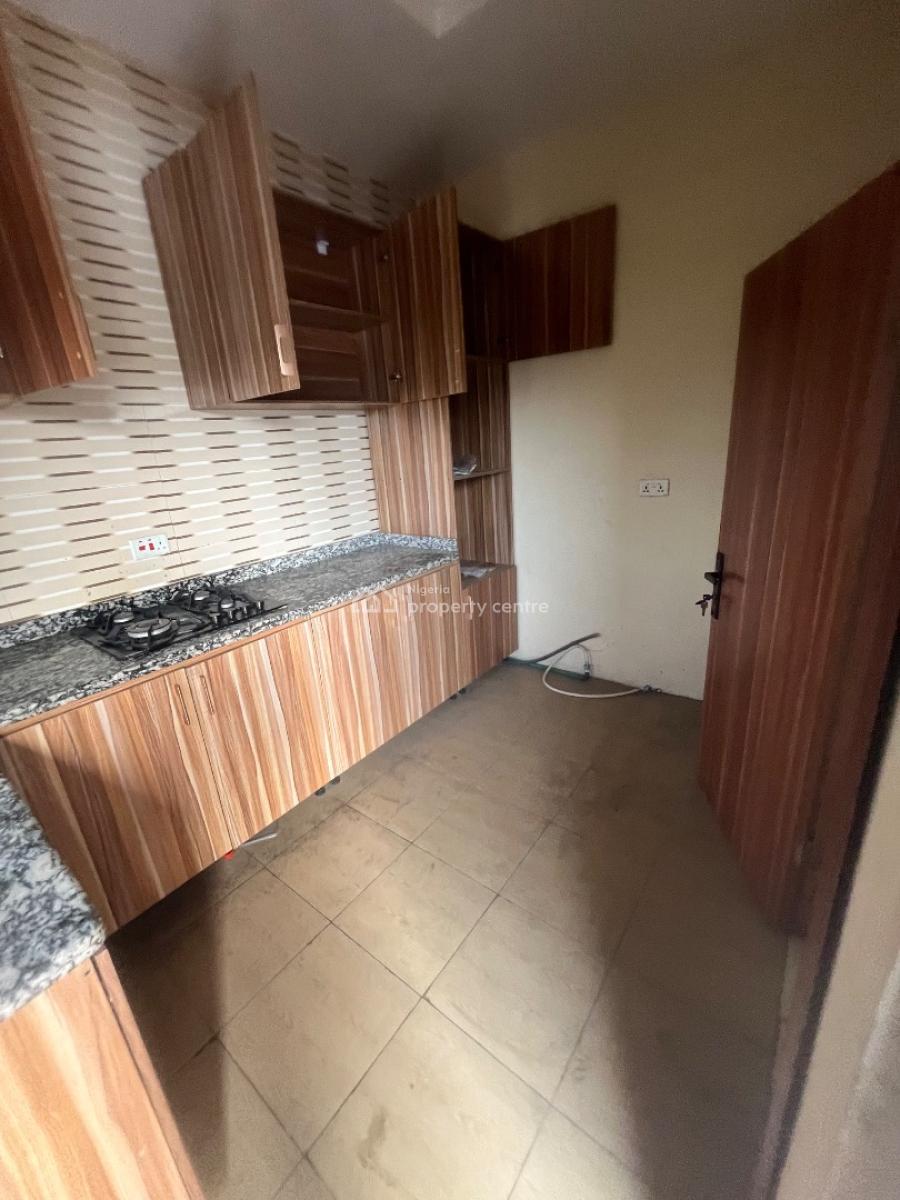 Very Spacious Beautiful 2 Bedroom Flat Upstairs, Mobil Road Ilaje, Ajah, Lagos, Flat / Apartment for Rent