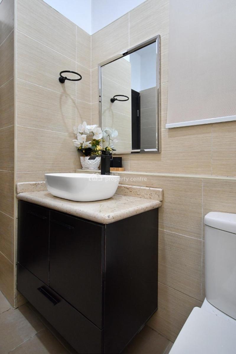 Well-appointed 3-bedroom Serviced Apartment, Bisola Durosimi Etti Drive, Lekki Phase 1, Lekki, Lagos, Flat / Apartment for Sale