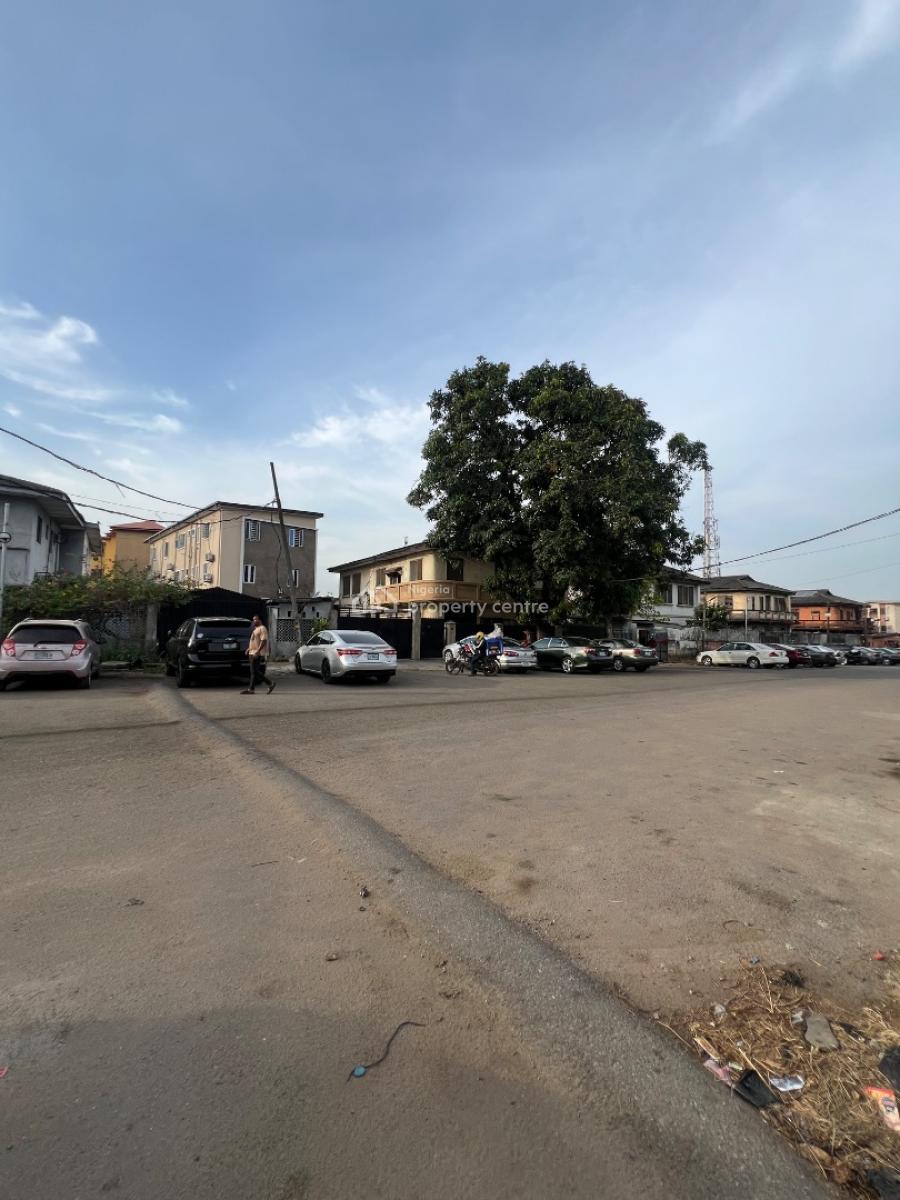 Fully  Serviced Well Finished Studio Apartment, Jibowu, Yaba, Lagos, Self Contain (single Rooms) for Rent