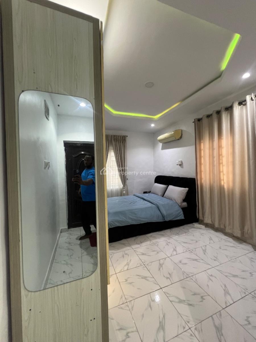 Fully  Serviced Well Finished Studio Apartment, Jibowu, Yaba, Lagos, Self Contain (single Rooms) for Rent