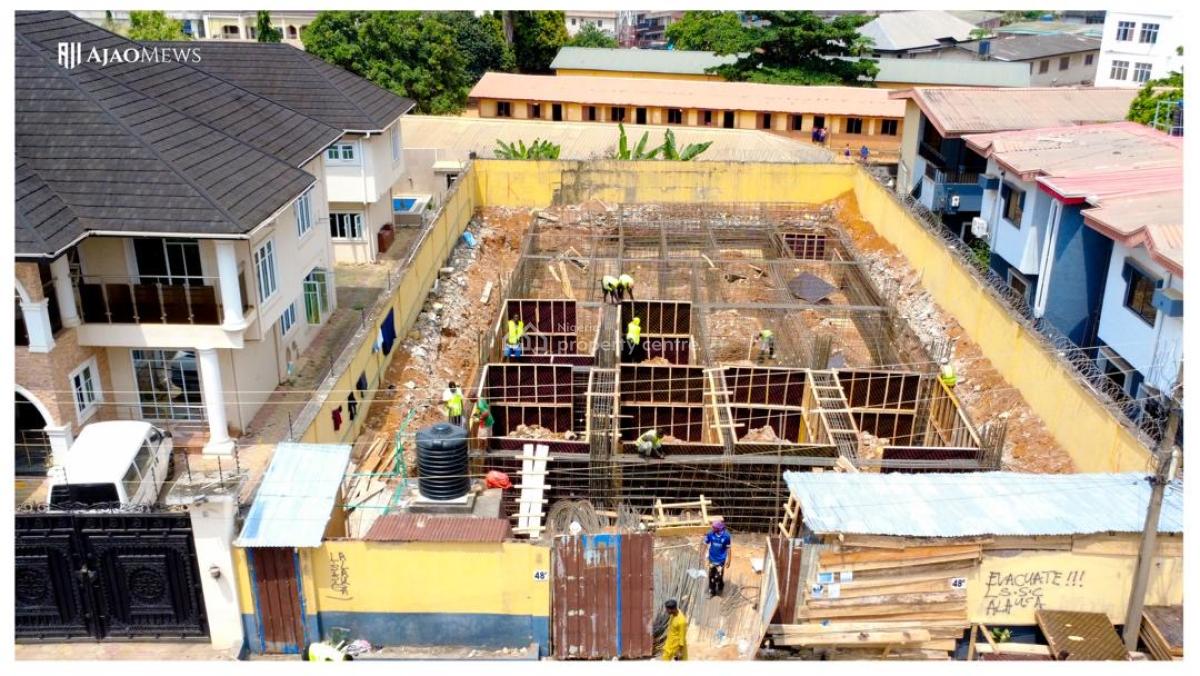 Luxury Apartments  in Ajao Estate Ikeja (high Roi), Ajoa Estate, Ikeja, Lagos, Block of Flats for Sale