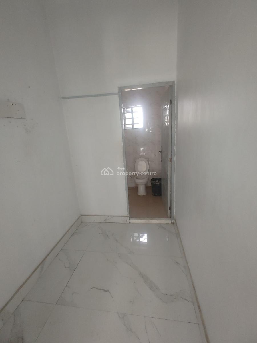 Sharp 2 Bedroom on Interlocked Road in an Estate, Sangotedo, Sangotedo, Ajah, Lagos, Flat / Apartment for Rent