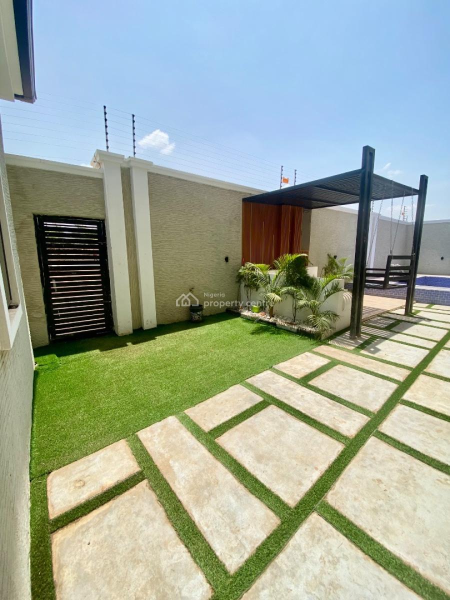 Luxurious Detached Duplex with Swimming Pool and Gazebo, Around Sunnyvale Estate, Dakwo, Abuja, Detached Duplex for Sale