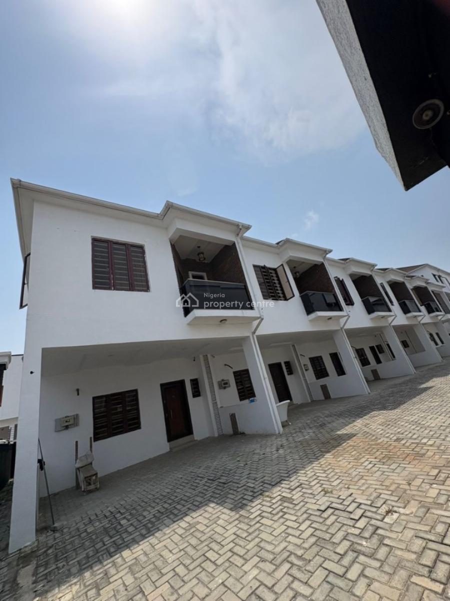 Luxury 3 Bedroom Terrace Duplex with Bq, Gated Estate 🏡, Orchid Road , Lekki , Ajah, Lekki Phase 2, Lekki, Lagos, Terraced Duplex for Rent