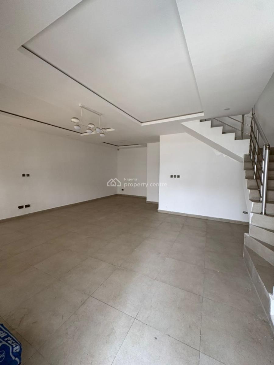 Luxury 3 Bedroom Terrace Duplex with Bq, Gated Estate 🏡, Orchid Road , Lekki , Ajah, Lekki Phase 2, Lekki, Lagos, Terraced Duplex for Rent