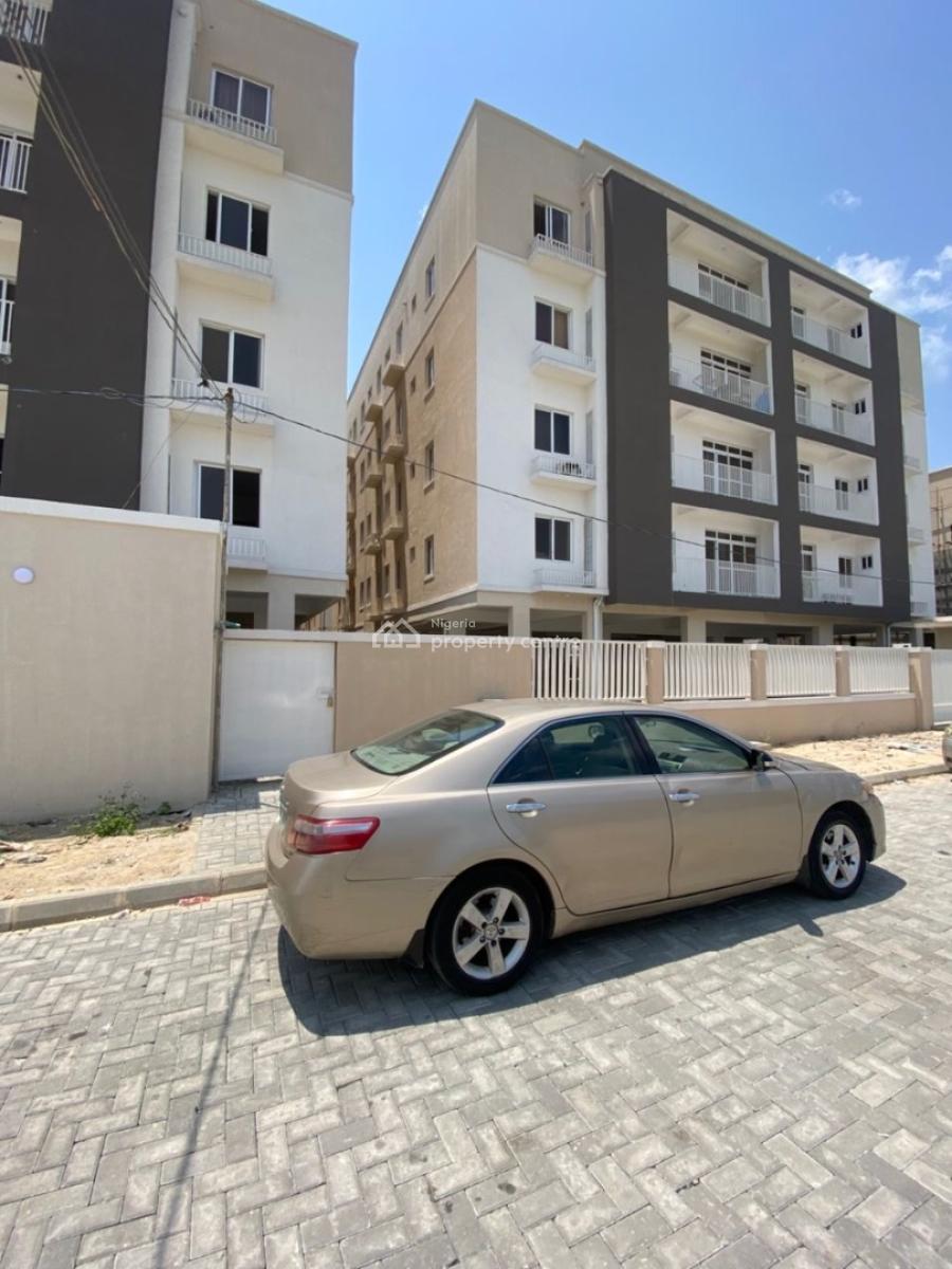 Aesthetically Newly Built: Fully Serviced with 24/7 Power, Osapa, Lekki, Lagos, Flat / Apartment for Rent