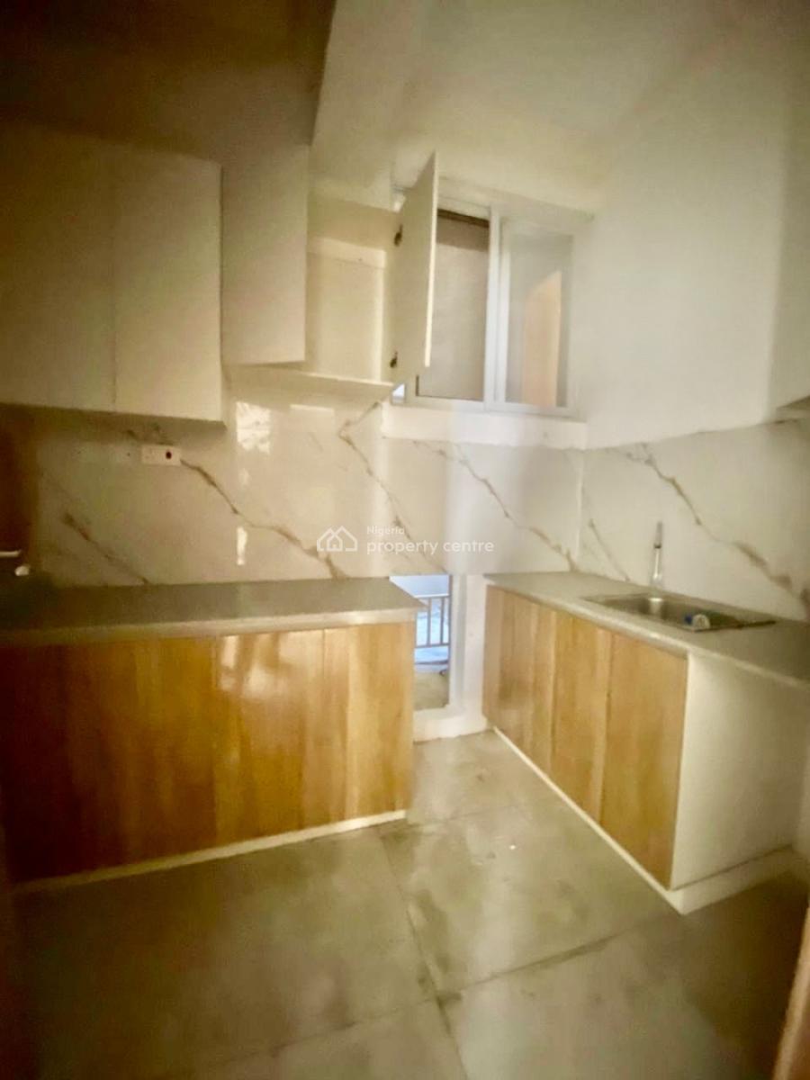 Aesthetically Newly Built: Fully Serviced with 24/7 Power, Osapa, Lekki, Lagos, Flat / Apartment for Rent