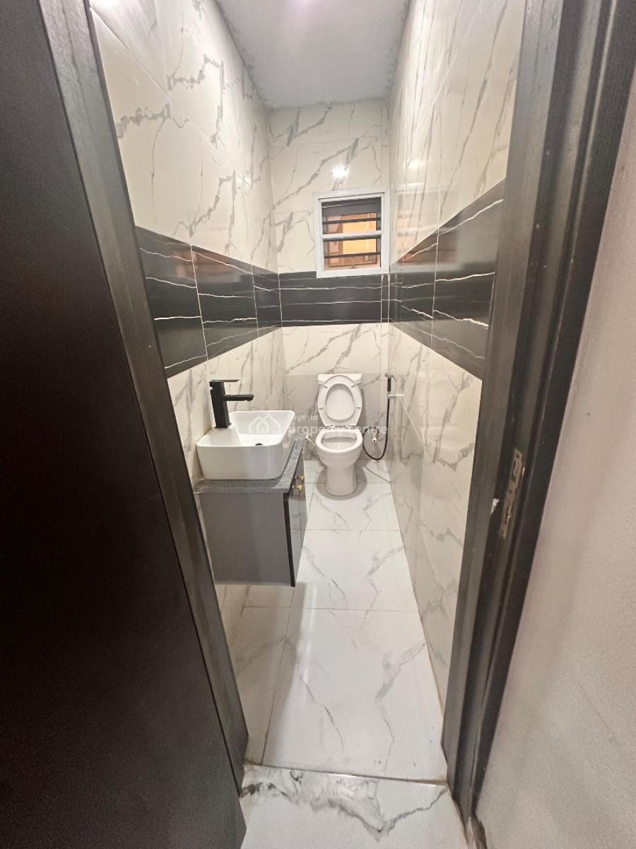 16 Units Lovely Fully Serviced 2 Bedroom Flat with a Room Bq, Off Freedom Way, Ikate, Lekki, Lagos, Flat / Apartment for Rent