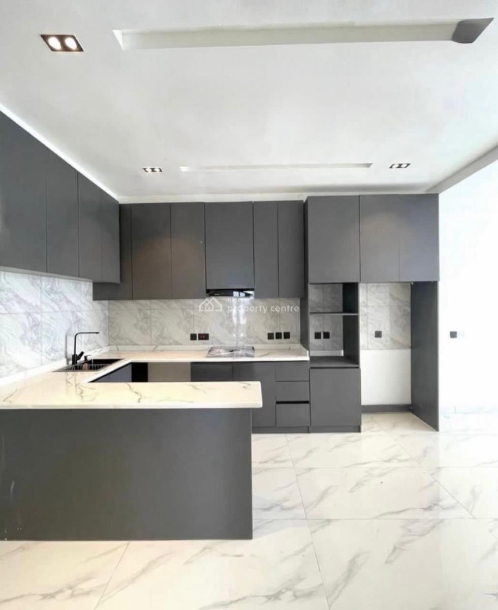 Spacious in and Out: Fully Serviced with 24/7 Power, Ikate, Lekki, Lagos, Flat / Apartment for Rent