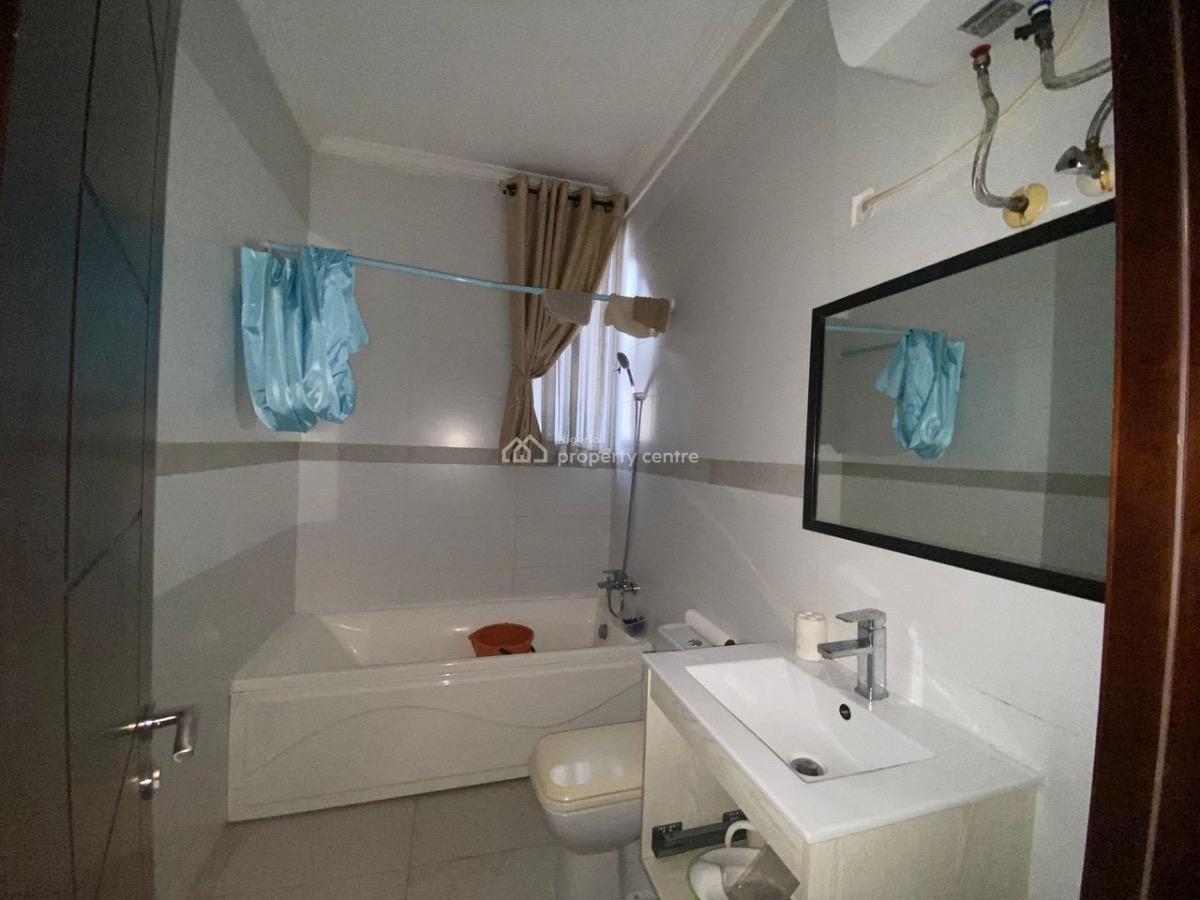 Spacious with 3 Floors and a B Q, Parkview, Ikoyi, Lagos, Semi-detached Duplex for Rent