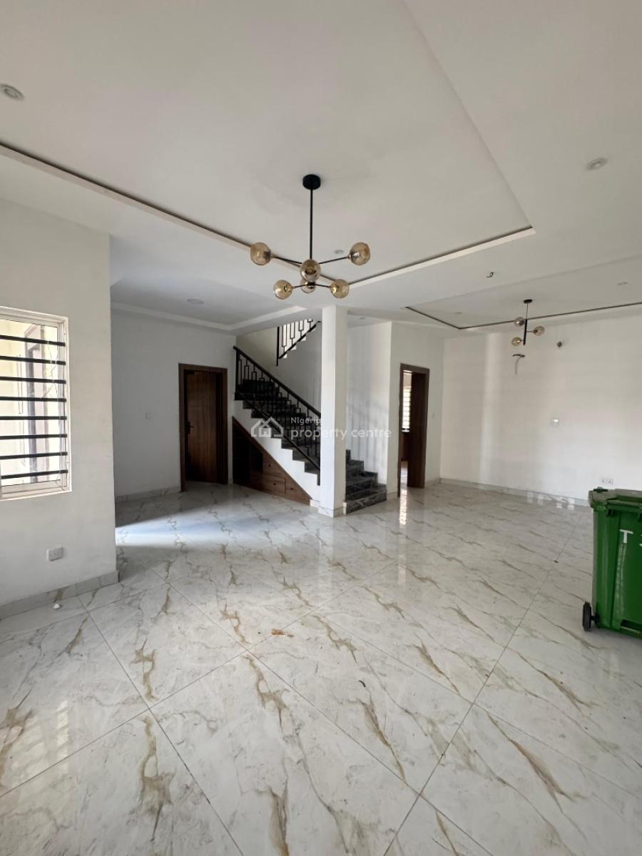 Excellent and Beautiful Plus a B Q, Lekki Phase 1, Lekki, Lagos, Terraced Duplex for Rent