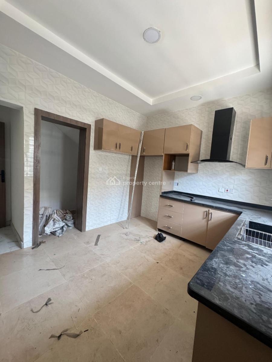 Excellent and Beautiful Plus a B Q, Lekki Phase 1, Lekki, Lagos, Terraced Duplex for Rent
