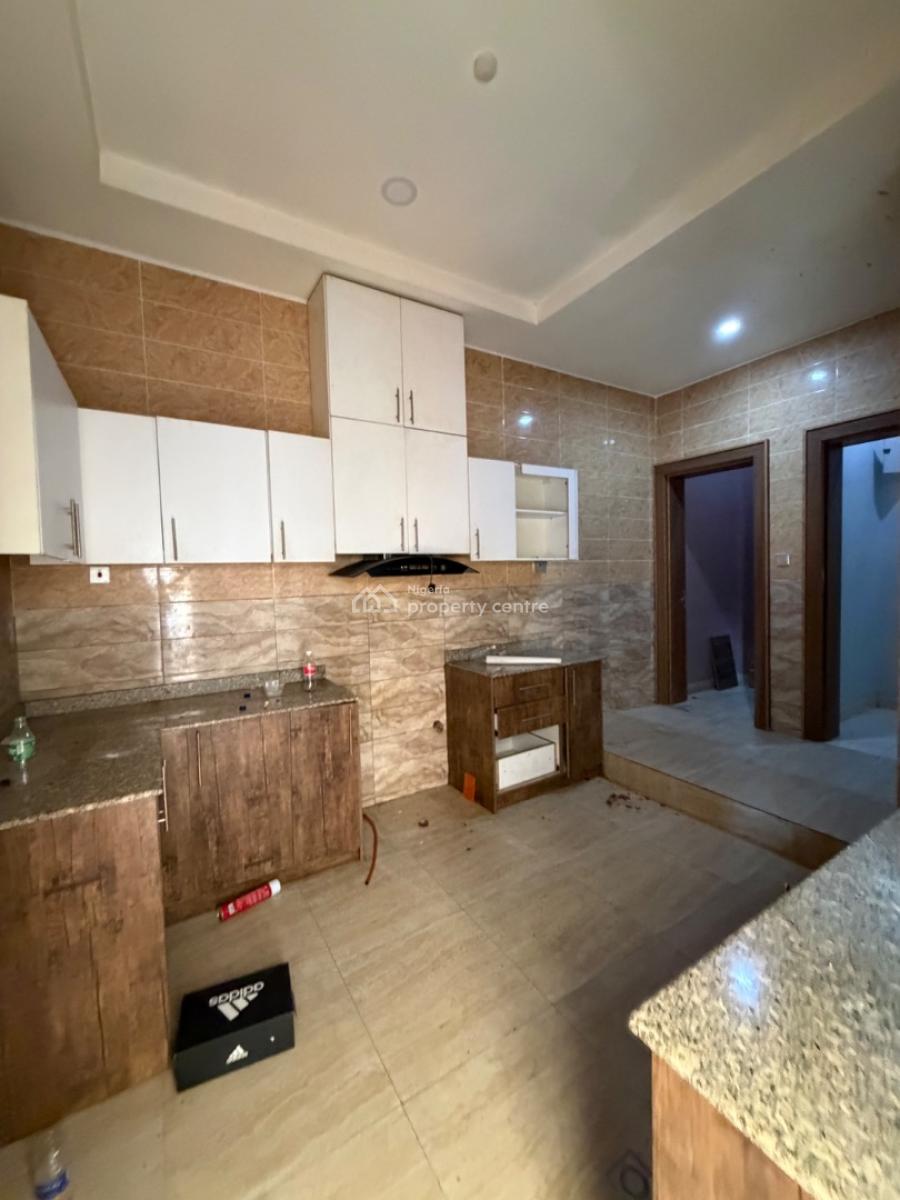 Standard Two Bedroom Terrace Duplex, Main Guzape, Guzape District, Abuja, Terraced Duplex for Rent