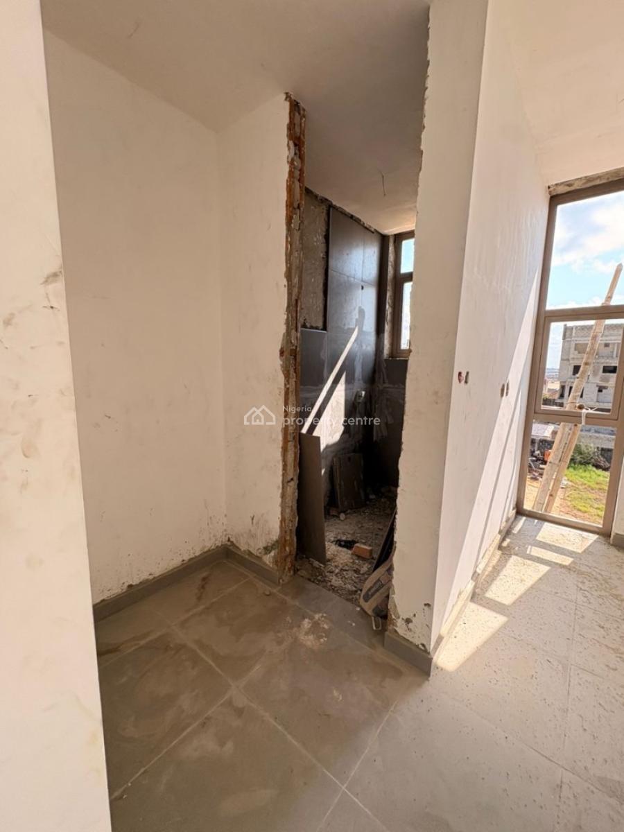 1 Bedroom Apartment, New Road , Opposite Chevron, Lekki, Lagos, Flat / Apartment for Sale